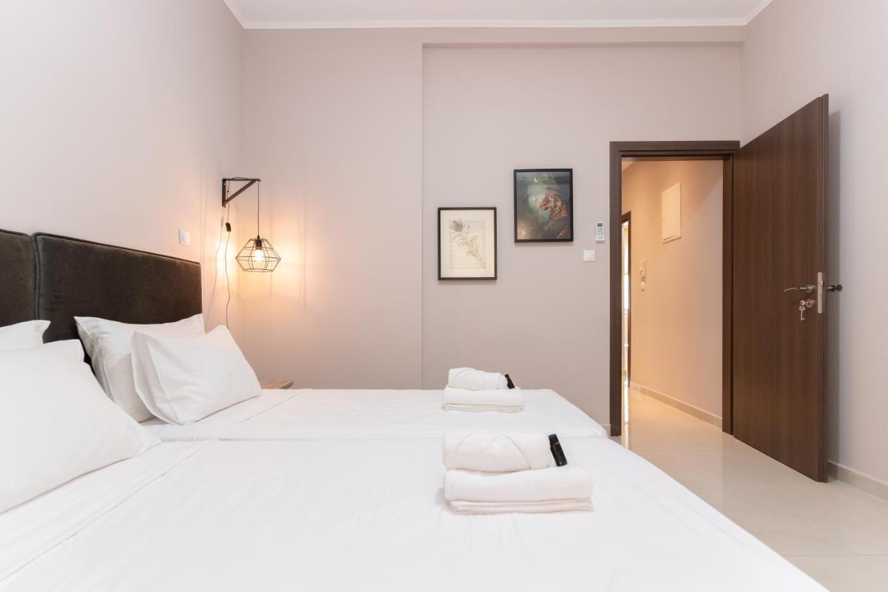 Cosy 2Br Apartment Next To Bars & Restaurants Афины Экстерьер фото