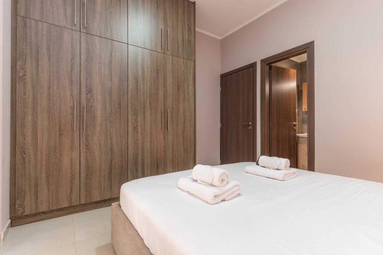 Cosy 2Br Apartment Next To Bars & Restaurants Афины Экстерьер фото