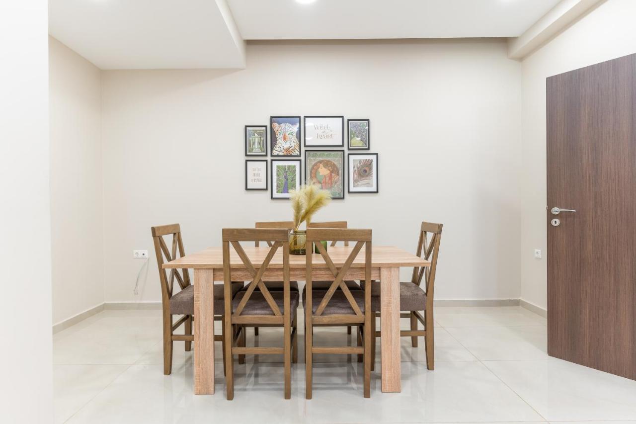 Cosy 2Br Apartment Next To Bars & Restaurants Афины Экстерьер фото