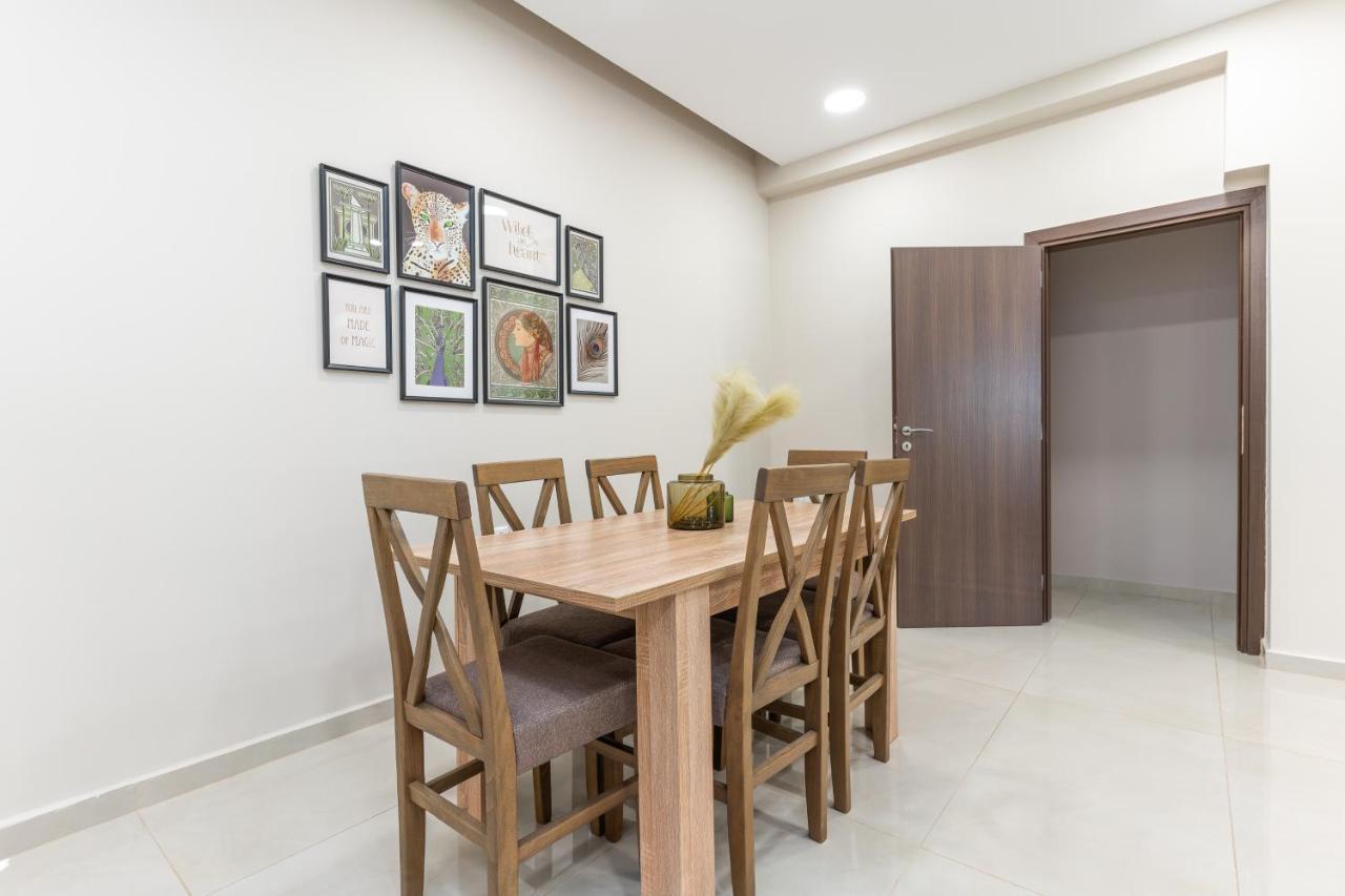 Cosy 2Br Apartment Next To Bars & Restaurants Афины Экстерьер фото