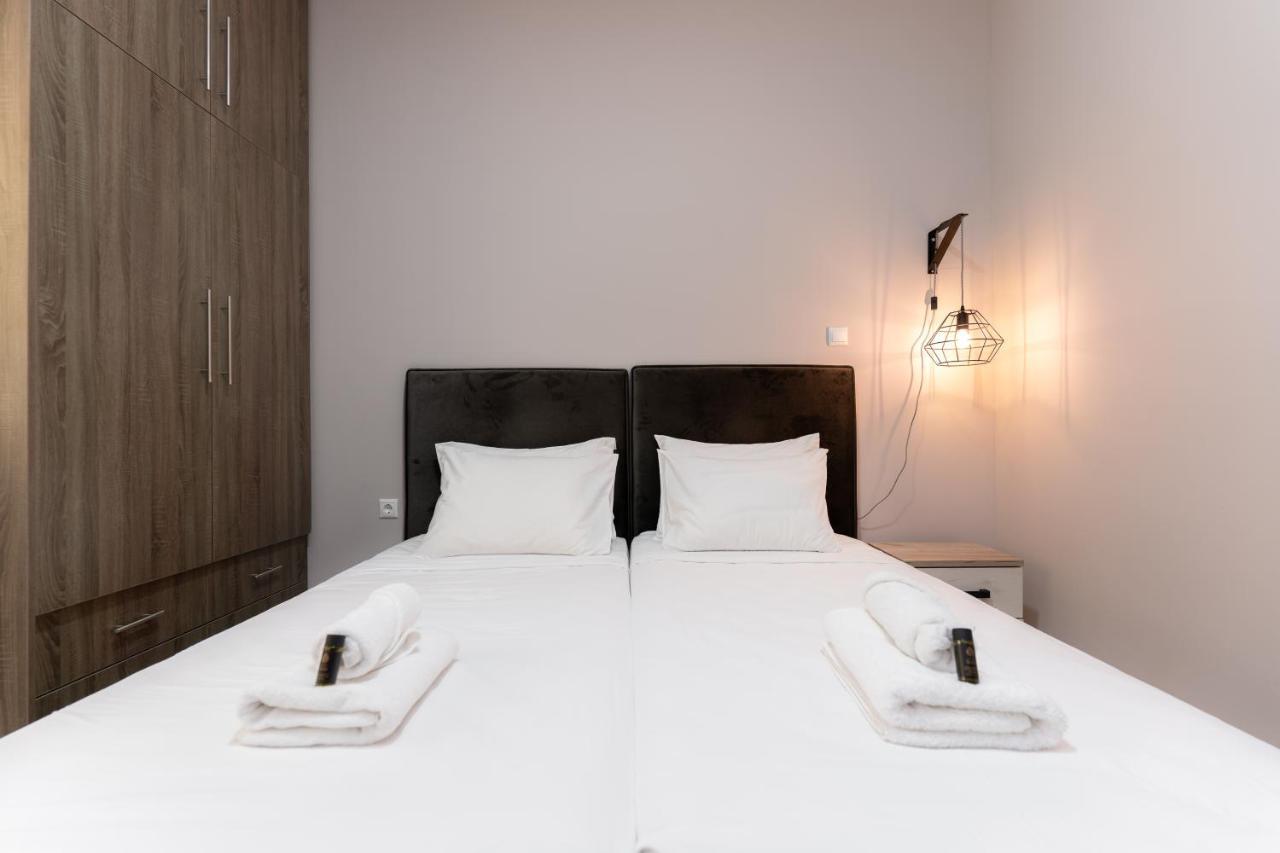 Cosy 2Br Apartment Next To Bars & Restaurants Афины Экстерьер фото